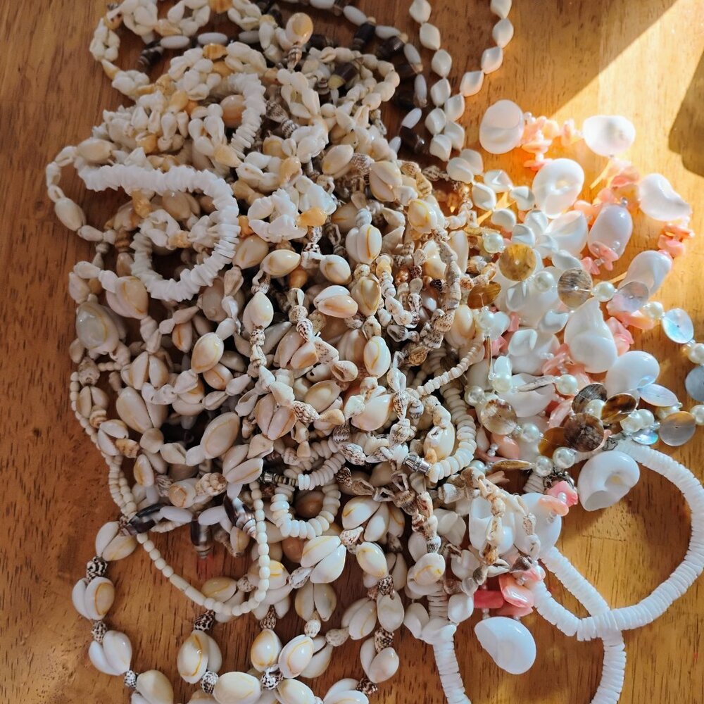 Shell Necklaces Lot - image 6